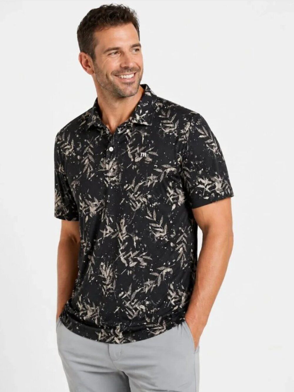 TravisMathew Golf Polo Mens Medium Black Floral Performance Shirt Stretch